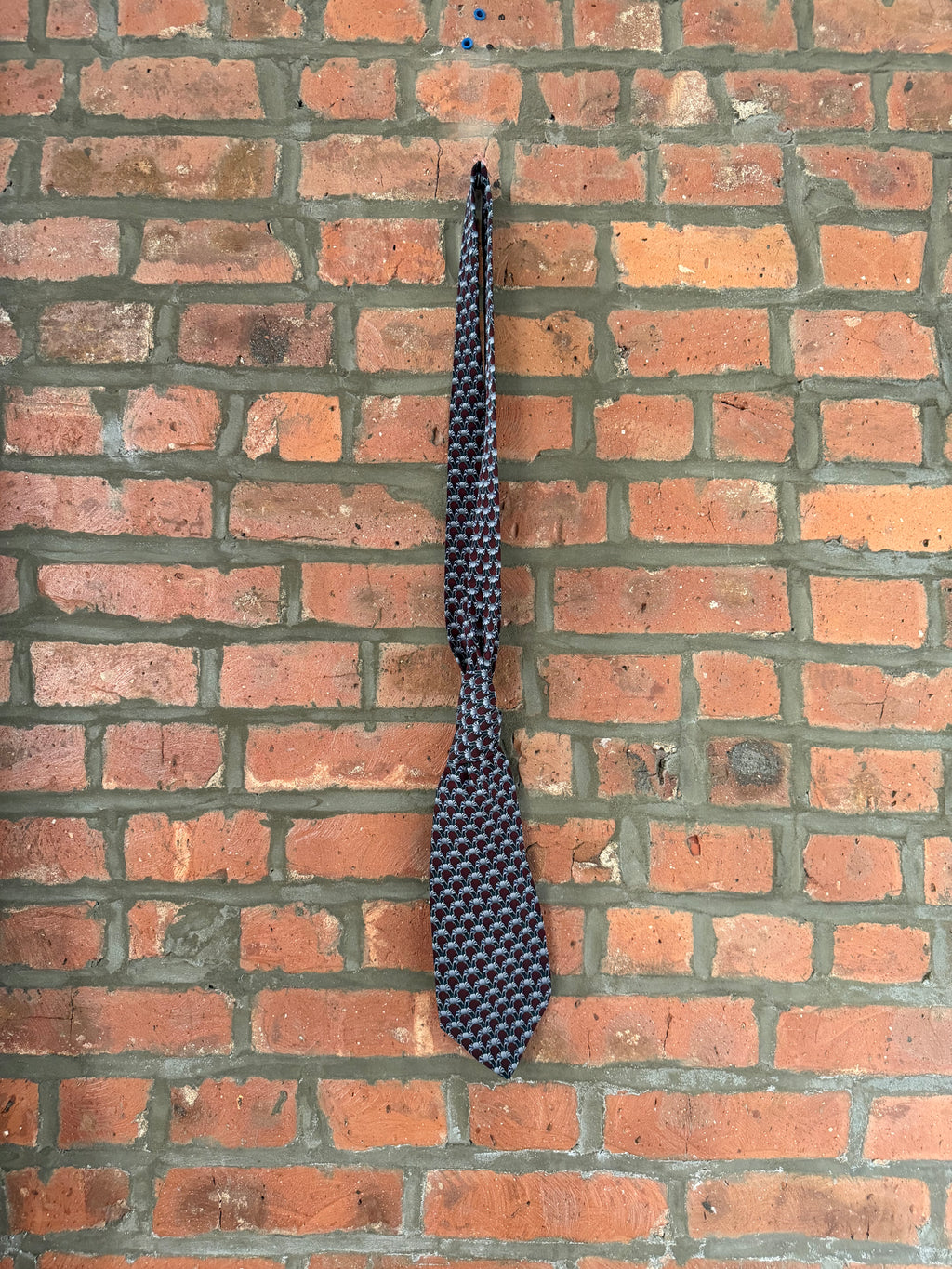 Tie 03