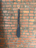 Tie 02